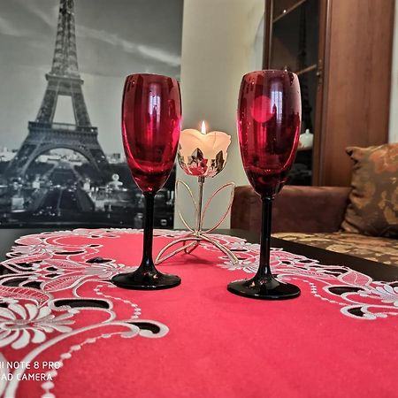 Apartment On Krainego Str 27 Slonim Екстер'єр фото